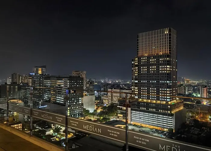 Modern At The Median Near It Park Aparthotel 3*